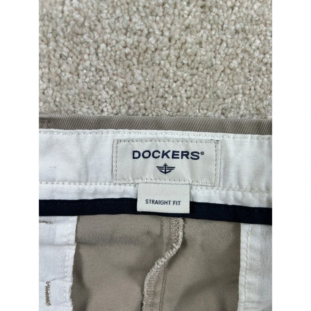 Dockers Mens Size 38X34 Straight Fit Beige Khaki Dress Pants‎